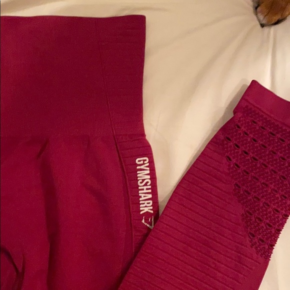 Gymshark high waisted seamless leggings. - Picture 2 of 3